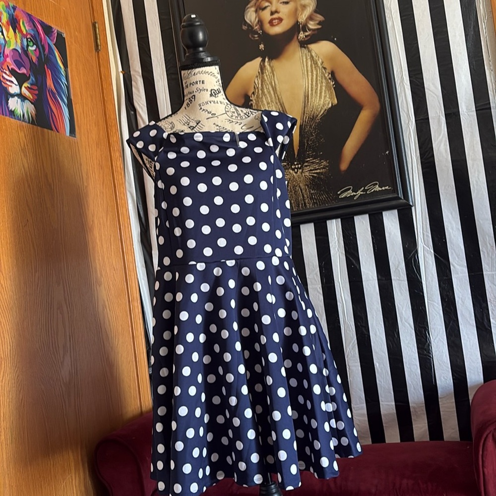 Polka dot 👗 dress
